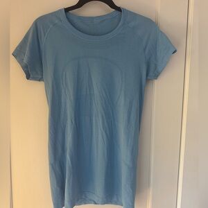 Lululemon Swiftly tech short-sleeve hip length